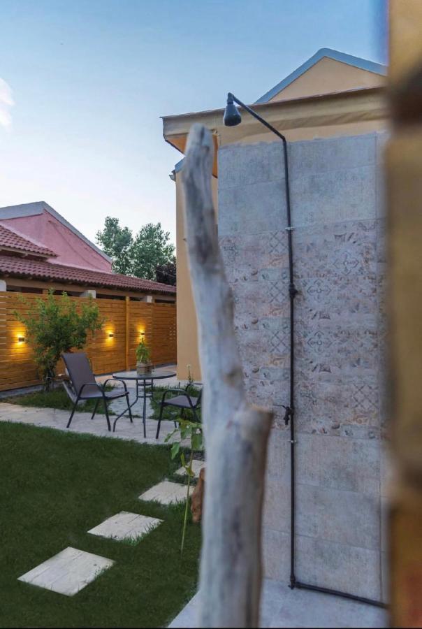 Burnelia Vacation House Lefkímmi Eksteriør bilde